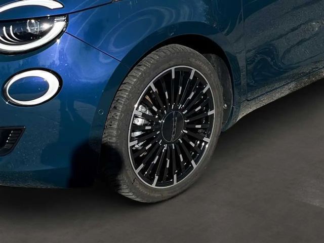 Fiat 500e 42 kWh La Prima