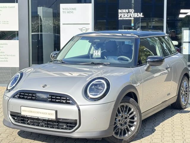 MINI Cooper Classic Trim LED HuD LenkradHzg RFK DA