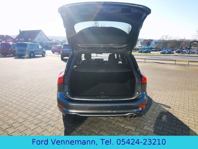 Ford Focus ST Line Wagon