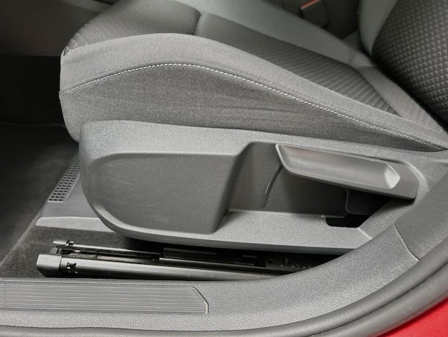 Volkswagen Golf 1.5 eTSI DSG Golf VIII