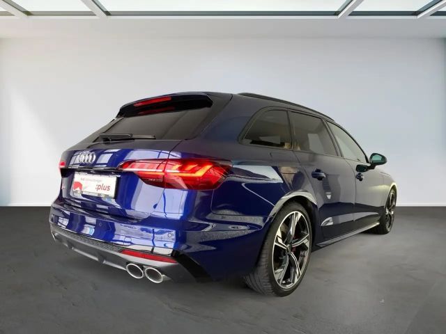 Audi S4 Avant Quattro