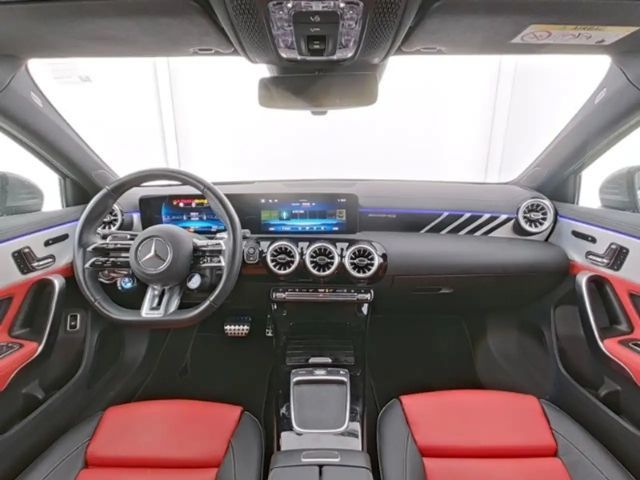 Mercedes-Benz A 35 AMG 4MATIC AMG Line Premium