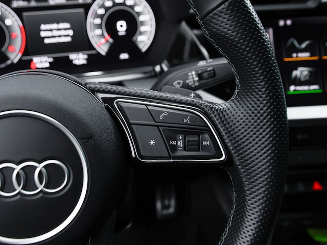 Audi A3 35 TFSI S-Line S-Tronic Sedan