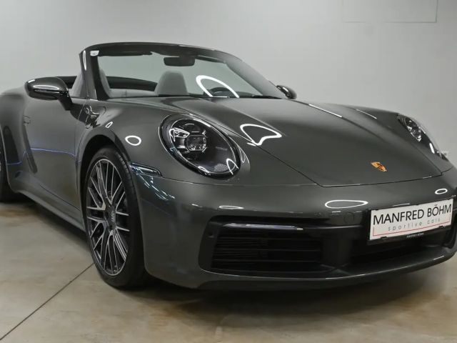 Porsche 992 4 Cabrio Carrera