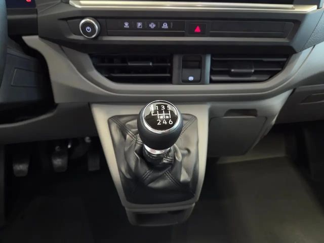 Volkswagen Transporter Lang T7