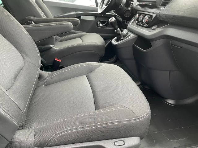 Renault Trafic Blue Combi Life dCi 150