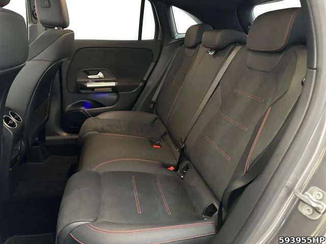 Mercedes-Benz GLA 200 AMG Line GLA 200 d