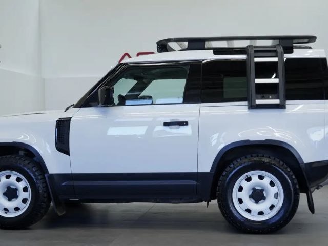 Land Rover Defender 90 D250