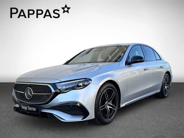 Mercedes-Benz E 200 4MATIC Sedan