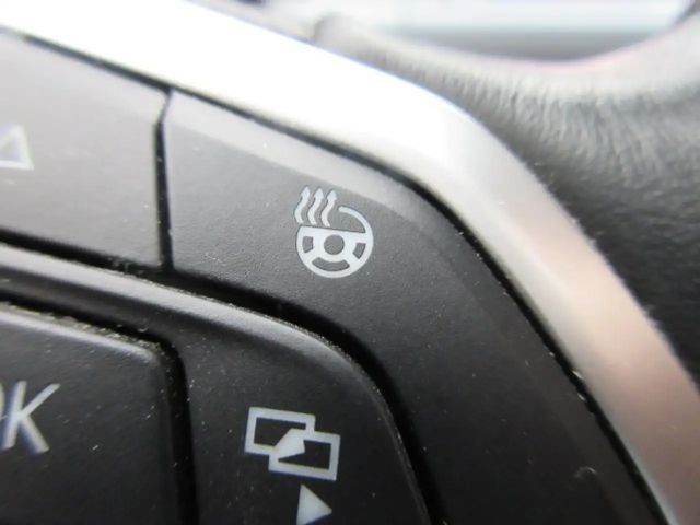 Volkswagen Golf 1.5 eTSI DSG IQ.Drive