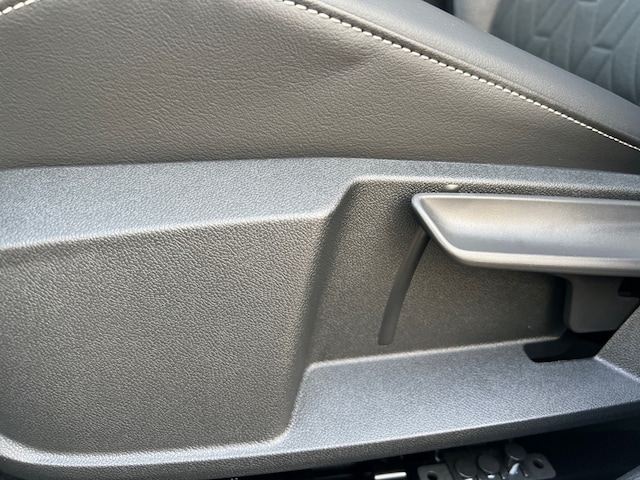 Volkswagen Golf 1.5 eTSI DSG