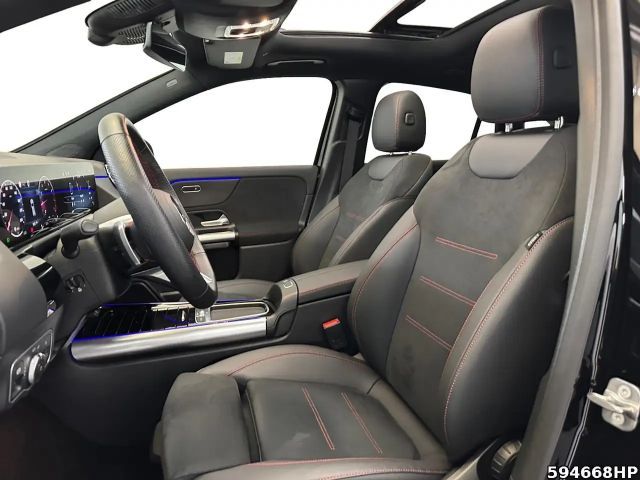 Mercedes-Benz GLA 180 AMG Line