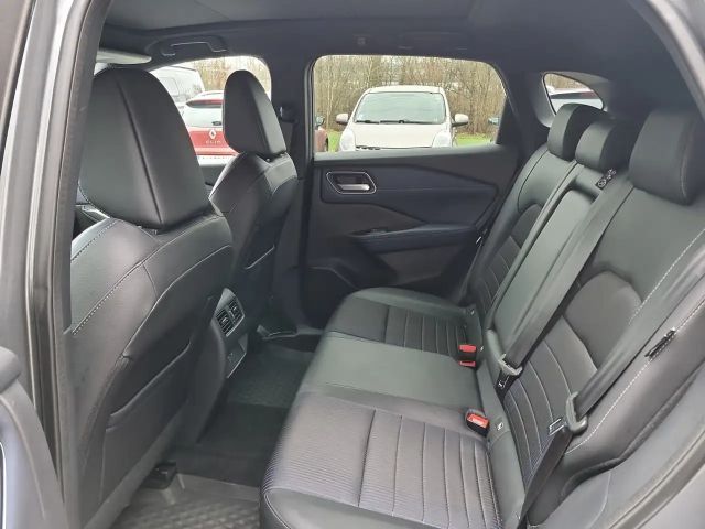 Nissan Qashqai DIG-T Tekna