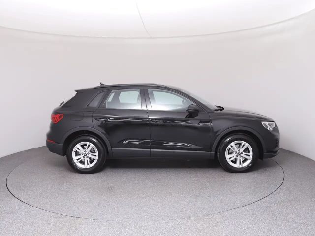 Audi Q3 35 TDI