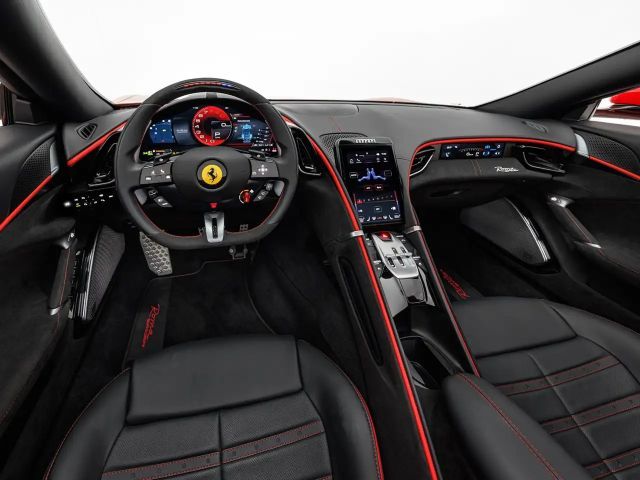 Ferrari Roma Spider