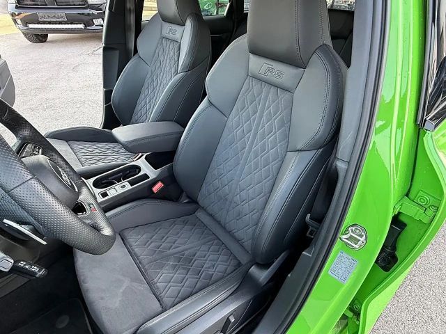 Audi RS3 Quattro S-Tronic Sedan