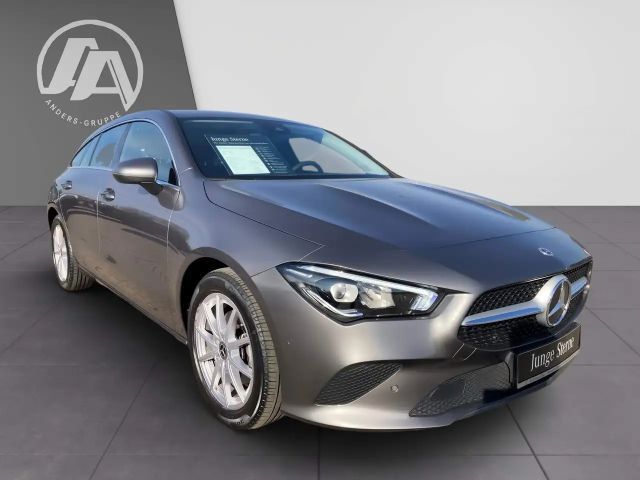 Mercedes-Benz CLA 200 CLA 200 d Shooting Brake