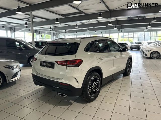 Mercedes-Benz GLA 250 4MATIC AMG Line