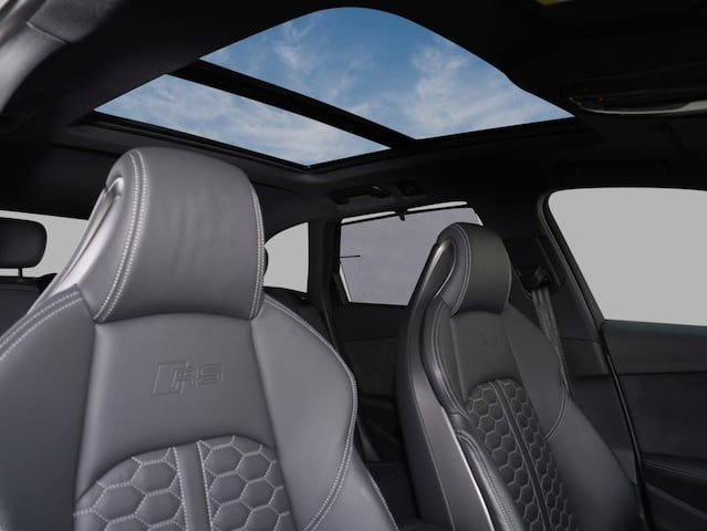 Audi RS4 Avant Quattro