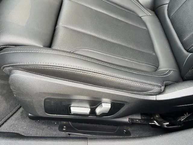 BMW 320 320d M-Sport Touring