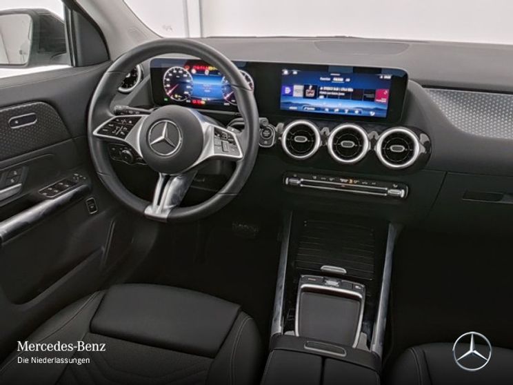 Mercedes-Benz GLA 180 Progressive