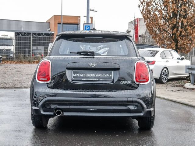 MINI Cooper NAVI LED PDC V+H DAB Tempomat LM