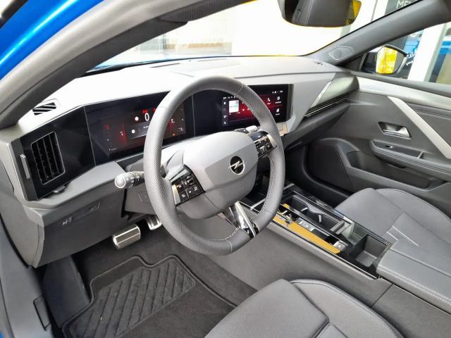 Opel Astra GS-Line Grand Sport