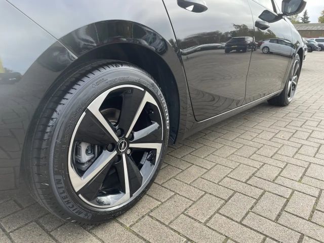 Opel Astra GS-Line Grand Sport