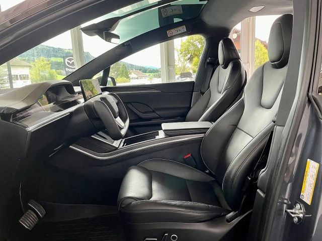 Tesla Model X AWD Plaid