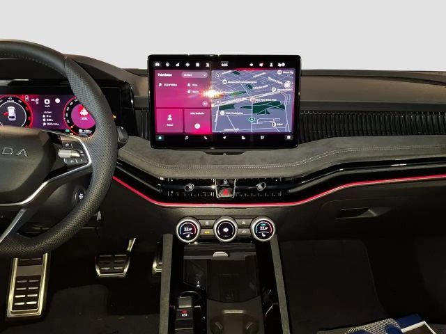 Skoda Superb 2.0 TDI Combi Sportline