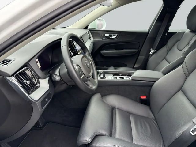 Volvo XC60 AWD Core