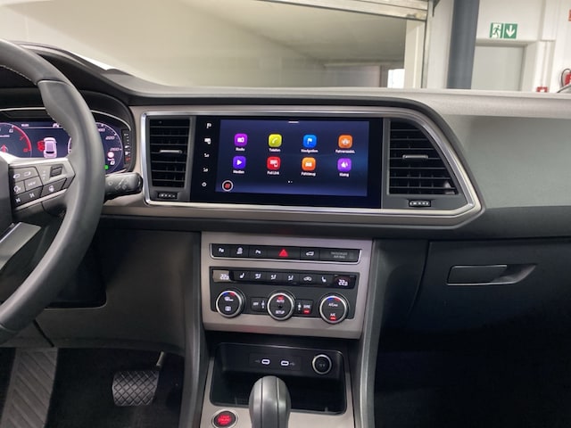 Seat Ateca Xperience TSI AHK-klappbar Navi Digitales Cockpit LED Sperrdiff. ACC El. Heckklappe
