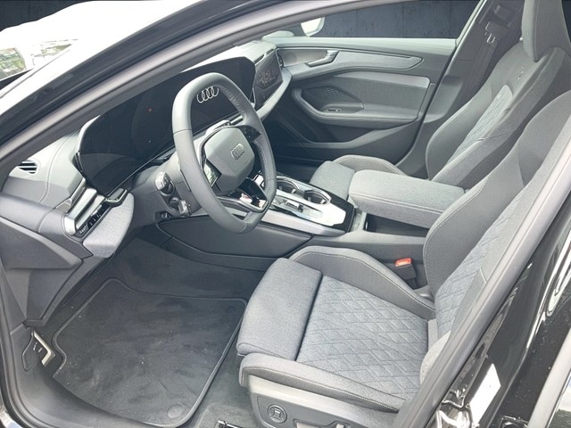 Audi A6 Avant Quattro S-Tronic