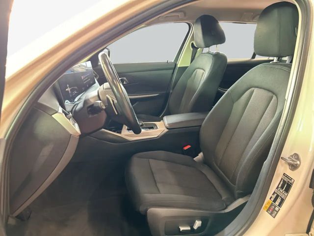 BMW 320 320e Touring xDrive