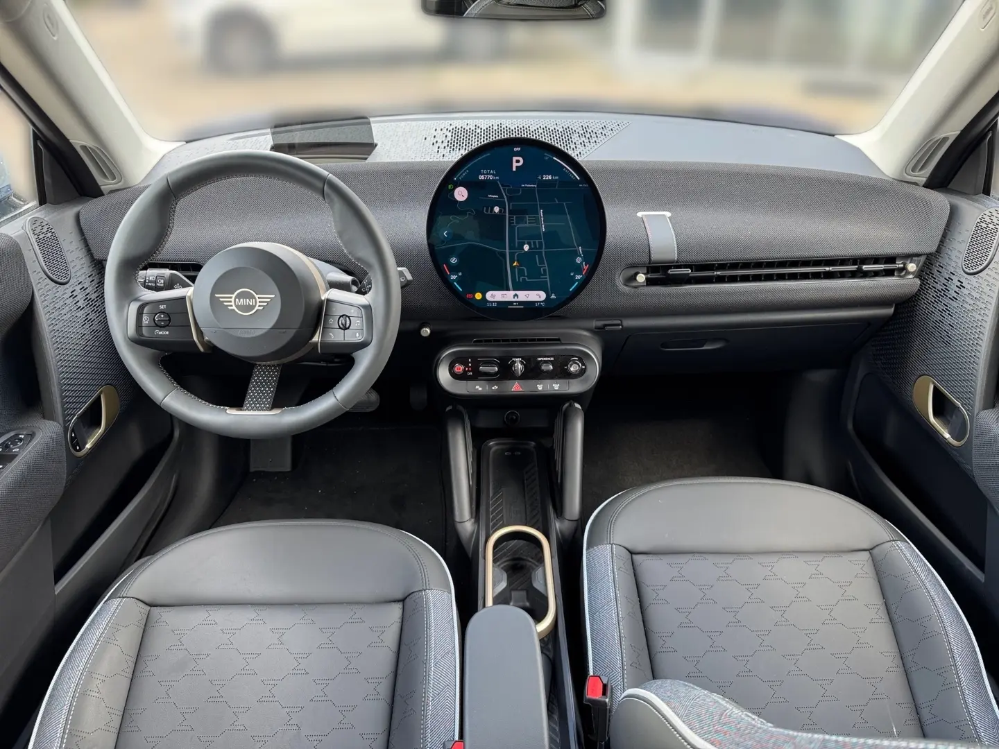 MINI Cooper E Classic