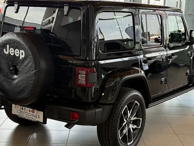 Jeep Wrangler 4xe Sahara