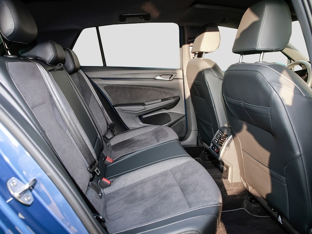 Volkswagen Golf 1.5 eTSI Golf VIII