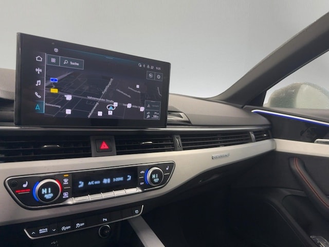 Audi A4 40 TFSI Avant Quattro S-Line S-Tronic
