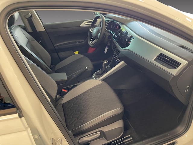 Volkswagen Polo 1.0 TSI DSG IQ.Drive