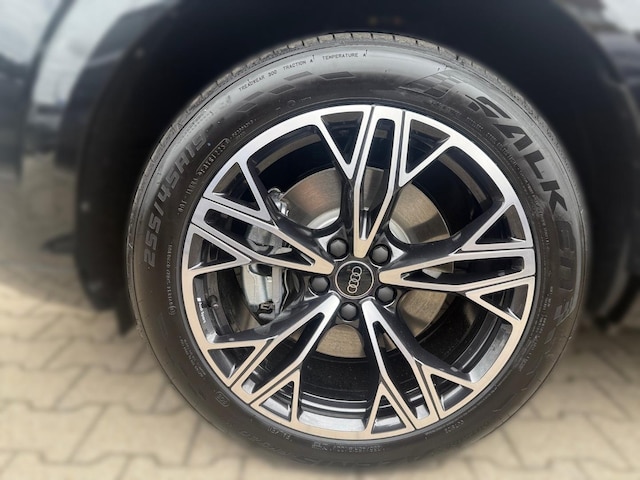 Audi Q3 Hybride S-Tronic