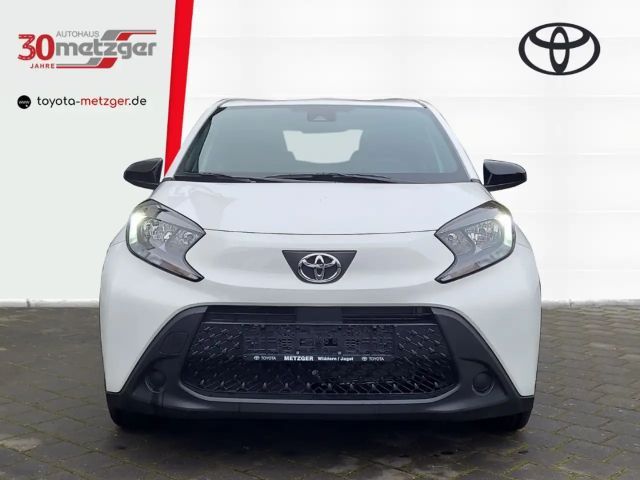 Toyota Aygo X Business Hatchback