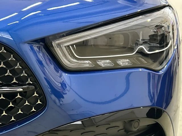 Mercedes-Benz CLA 200 AMG Line Coupé Premium