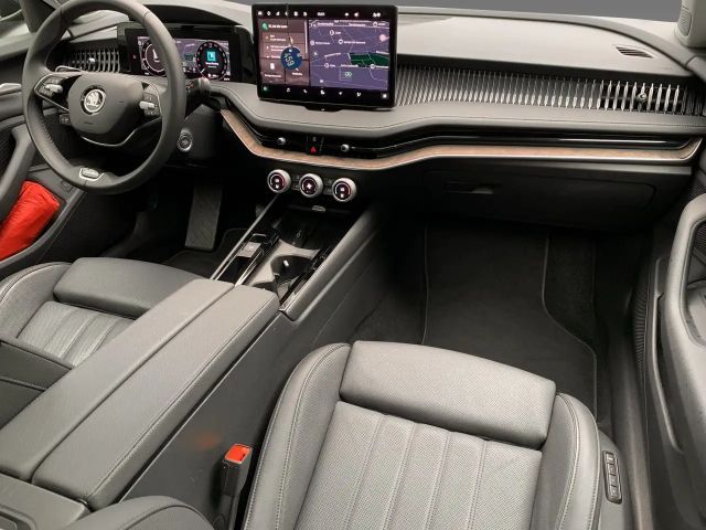 Skoda Superb 2.0 TDI Combi Laurin & Klement