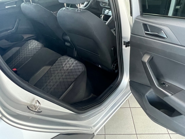 Volkswagen Taigo 1.5 TSI DSG R-Line Style