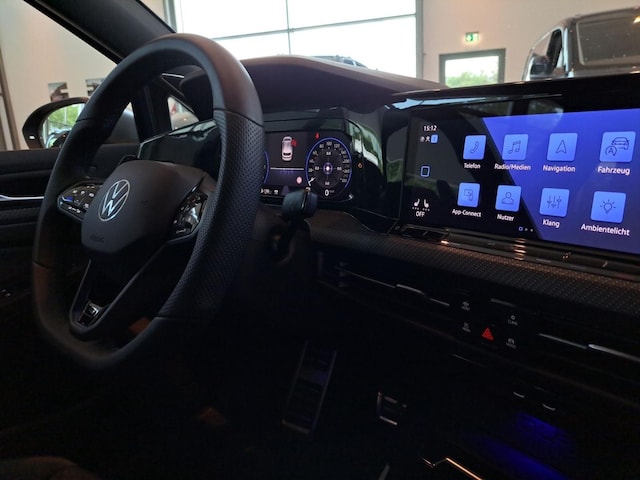 Volkswagen Golf 2.0 TSI