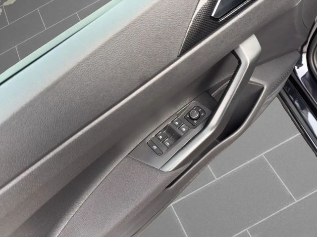 Volkswagen Polo 1.0 TSI DSG Life