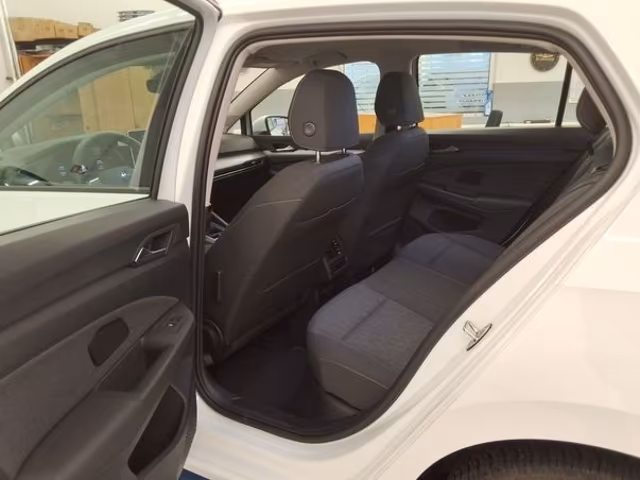 Volkswagen Golf 1.5 TSI Golf VIII