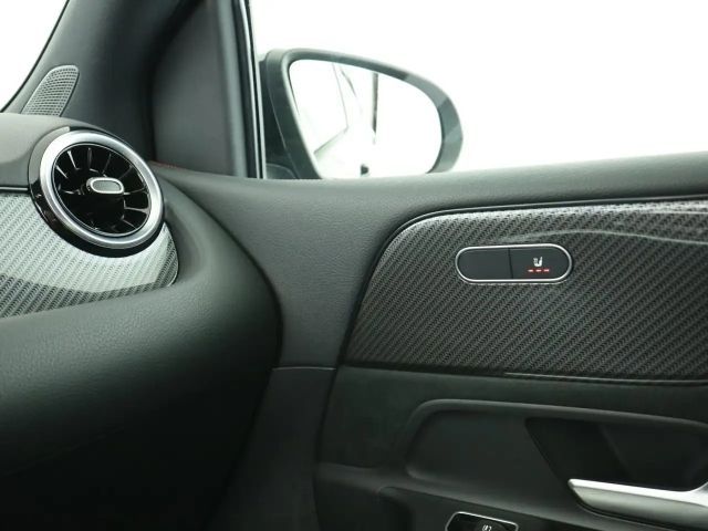 Mercedes-Benz B 250 AMG Line B 250 e