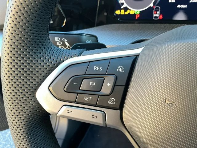 Volkswagen Golf DSG Sport