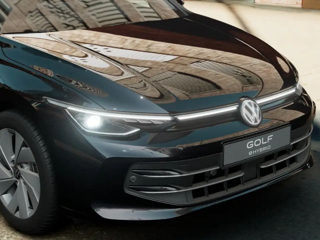 Volkswagen Golf DSG Style eHybrid